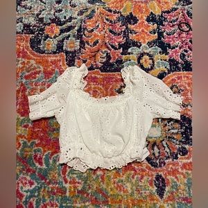 Never worn cute white top